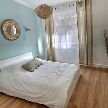 Grand Deux Pieces Renove A 400M De La Plage Appartement *
